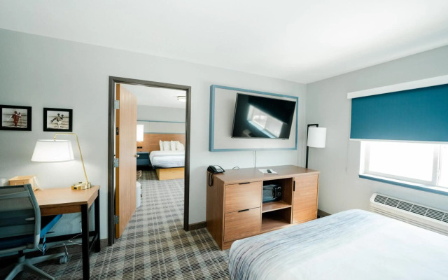 AmericInn by Wyndham Tomahawk