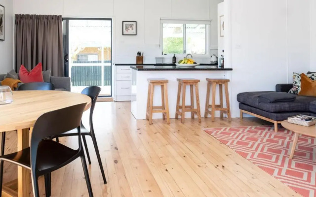 Bendy Beach House