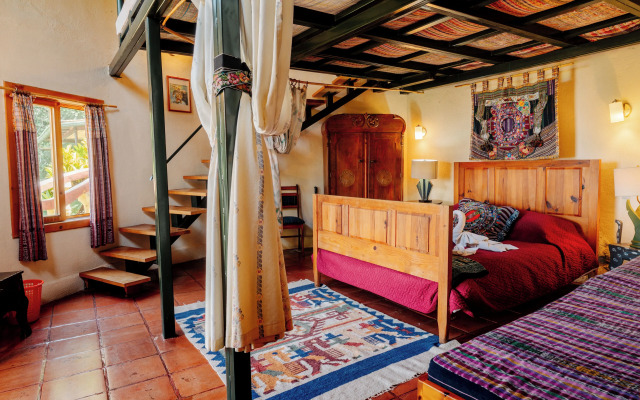 Jenna's River Bed & Breakfast