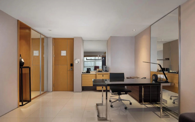 New World Wuhan Hotel