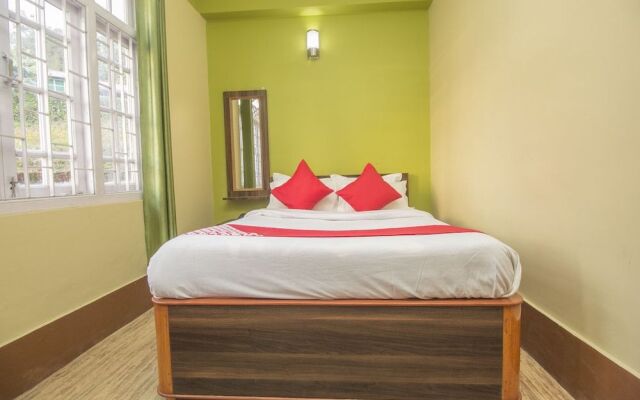 OYO 23591 Nightingale Residency