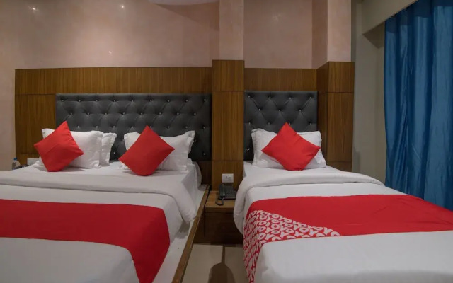 OYO 22070 West Inn Hotel