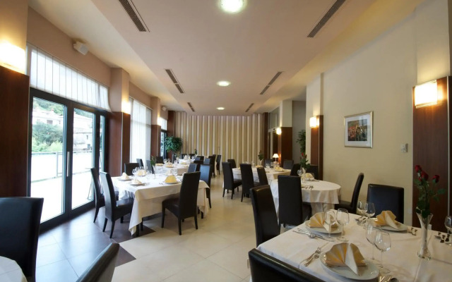 Hotel Fontana