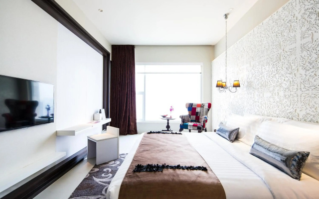 B Business Hotel & Spa
