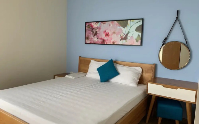 Halong Bayview 3br Apartment - 010