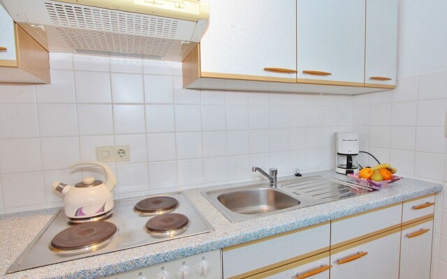 Spacious Apartment In Kitzbuhel With Balcony