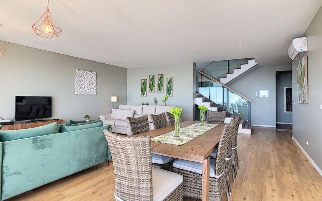 Villa Relaxing View by MHM