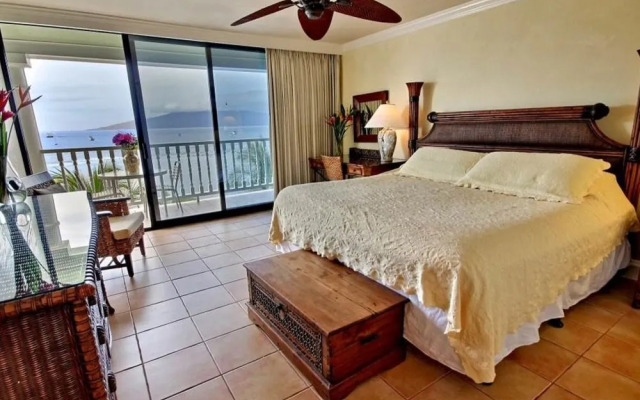 Lahaina Shores 501 by RedAwning