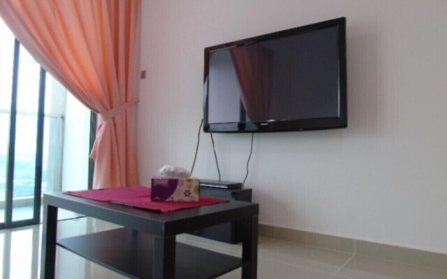 Amerin Mall Suites