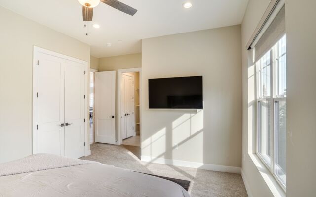 Spacious Utah Escape w/ Balcony & Mountain Views!