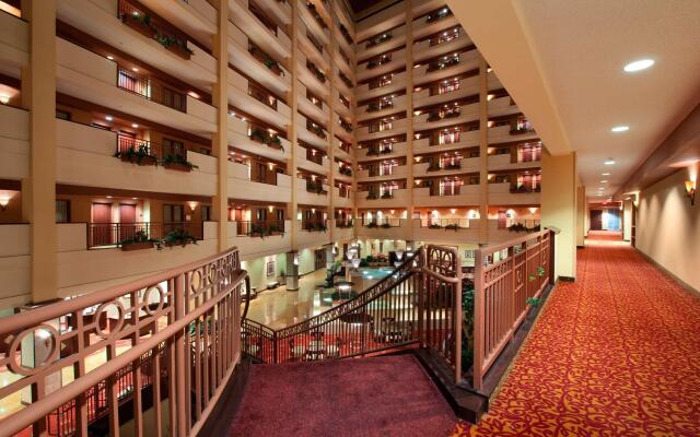 Embassy Suites Huntsville Hotel & Spa