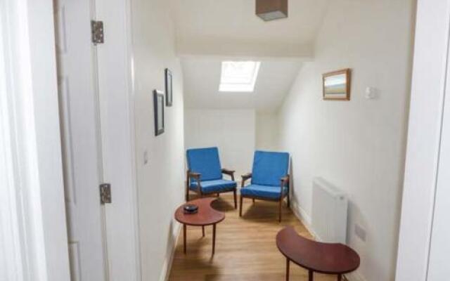 Crooklands House 1