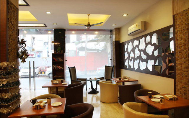 Rupam Hotel