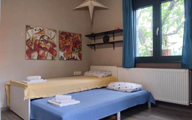 Mona Lisa Guest House