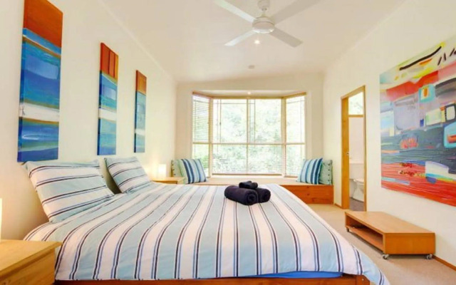 Planula Bed & Breakfast Retreat