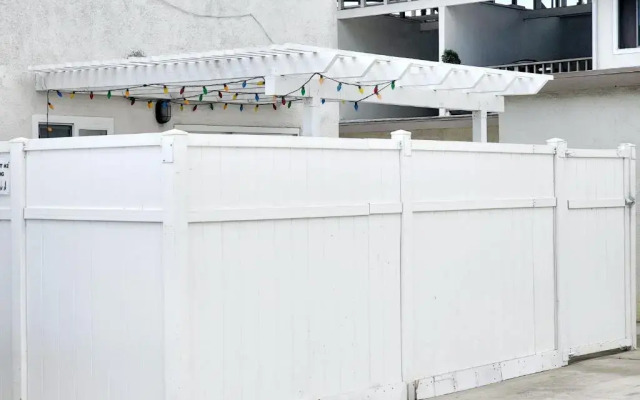 Ocean Breeze Apartment Huntington Beach