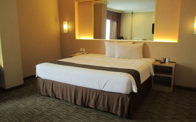 Le Polonia Hotel & Convention Medan