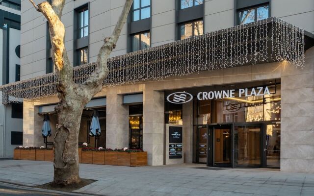 Crowne Plaza Istanbul Ortakoy Bosphorus, an IHG Hotel