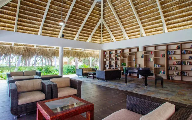 Le Sivory Punta Cana By PortBlue Boutique