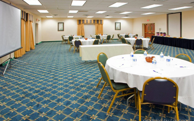 Holiday Inn Express Cambridge by IHG