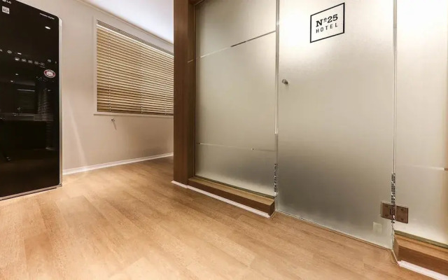 No.25 Hotel