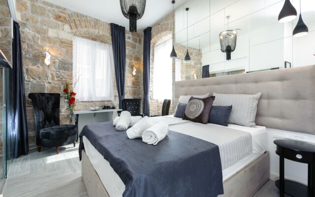 Avangarde Luxury Rooms