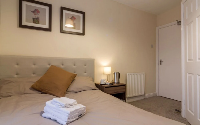 Waves Hotel