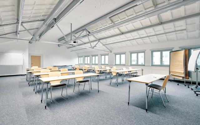 DJH Jugendgästehaus JBB Bielefeld - Hostel