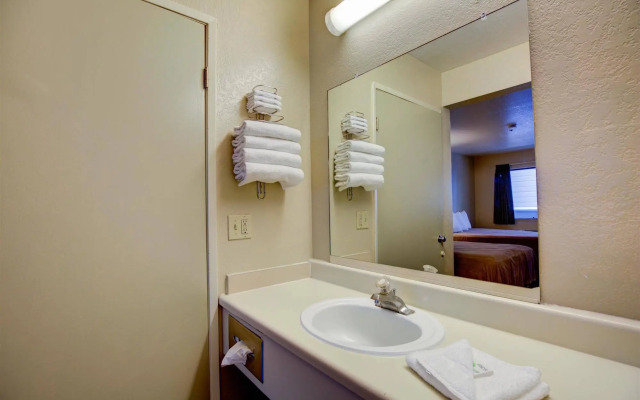 Good Nite Inn Salinas