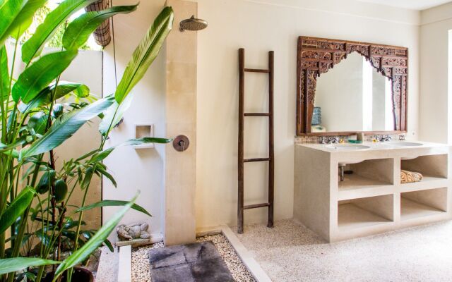 Villa Gembira by Villa Finder