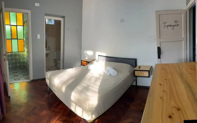Sin Fin Hostel