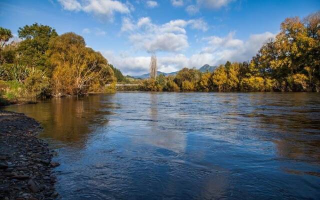 Motueka River Lodge