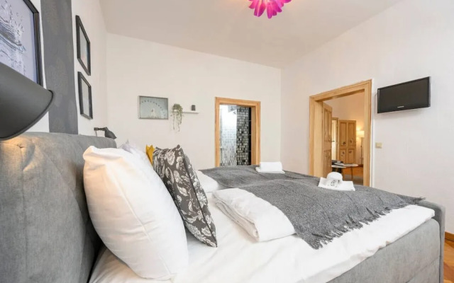 Spacious 2BR Stay for 6 Heart of Mödling