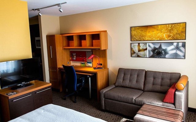 TownePlace Suites by Marriott Lancaster, CA