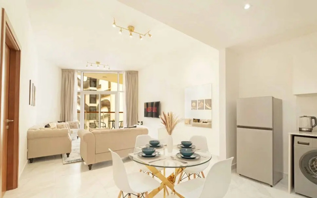 LUX - Binghatti Canal View Suite