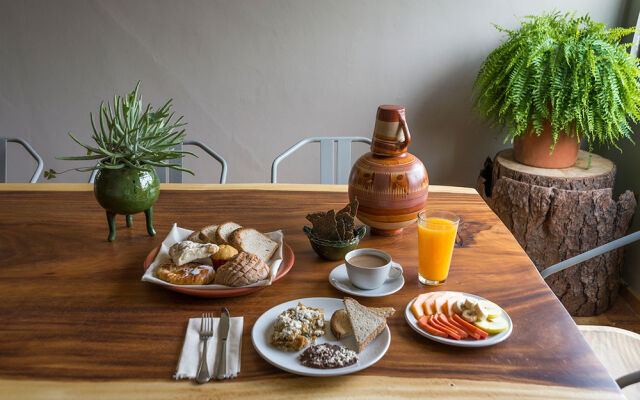 Chaya B & B Boutique
