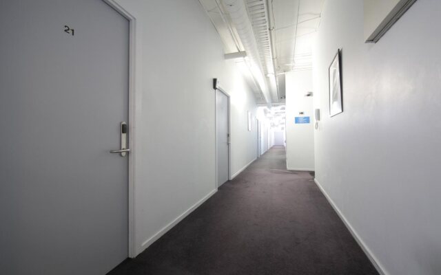 Laneway Backpackers