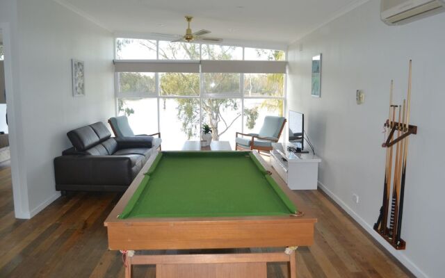 Bundalong Waterfront- 28 Graham Ave, Bundalong