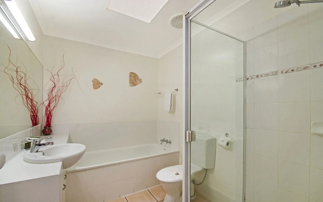 Portside Noosa Waters