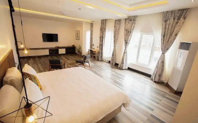Piston Guest Inn