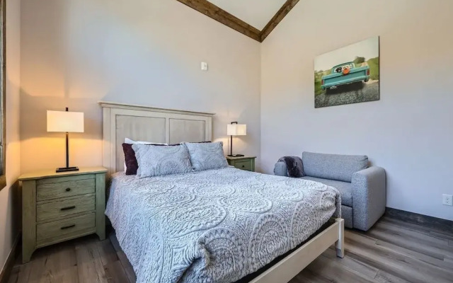 1890 The Seasons 3 Bedroom Townhouse