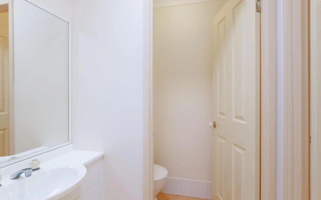 Clancys 149 Spinnaker Way