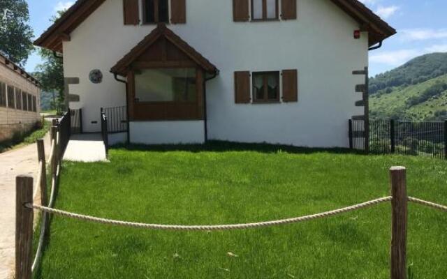 Apartamentos Zabalarena Basoa