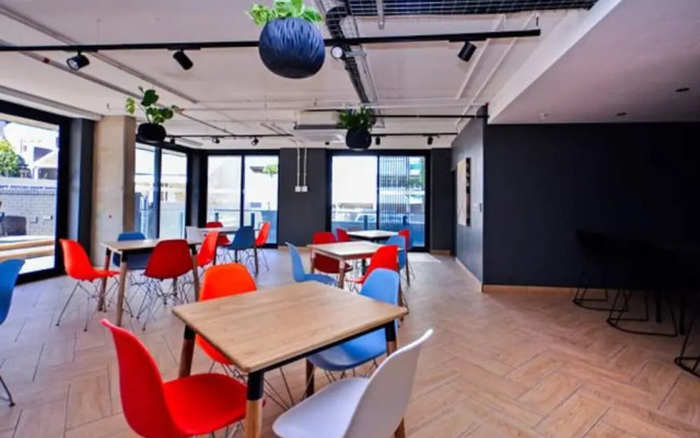 Lifestyle Apartment at Stationhouse