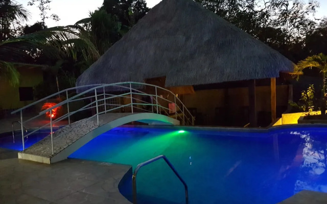 Paradise Inn