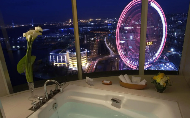 The Yokohama Bay Hotel Tokyu