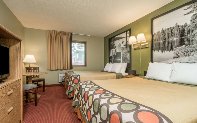 Super 8 by Wyndham Red Wing