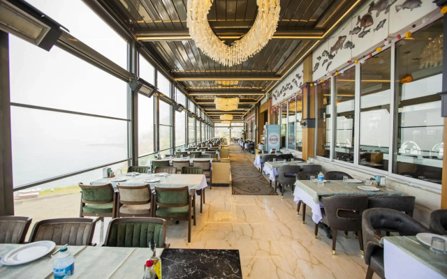 Fevzi Hoca Hotel
