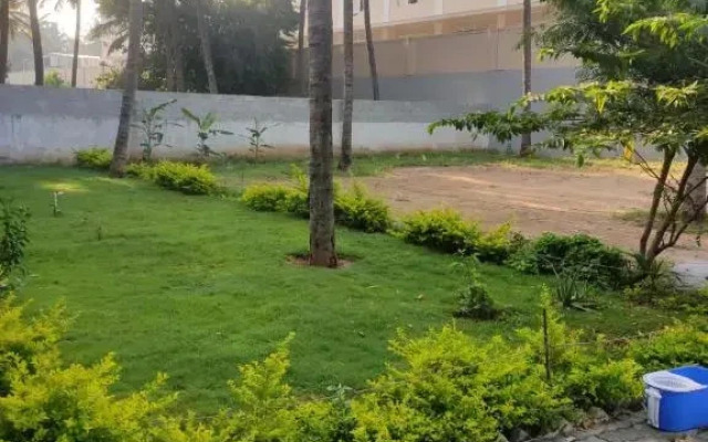 Yeshwitha Residency by OYO Rooms