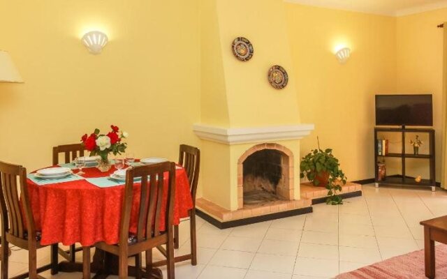 Colina da Lapa Apartments